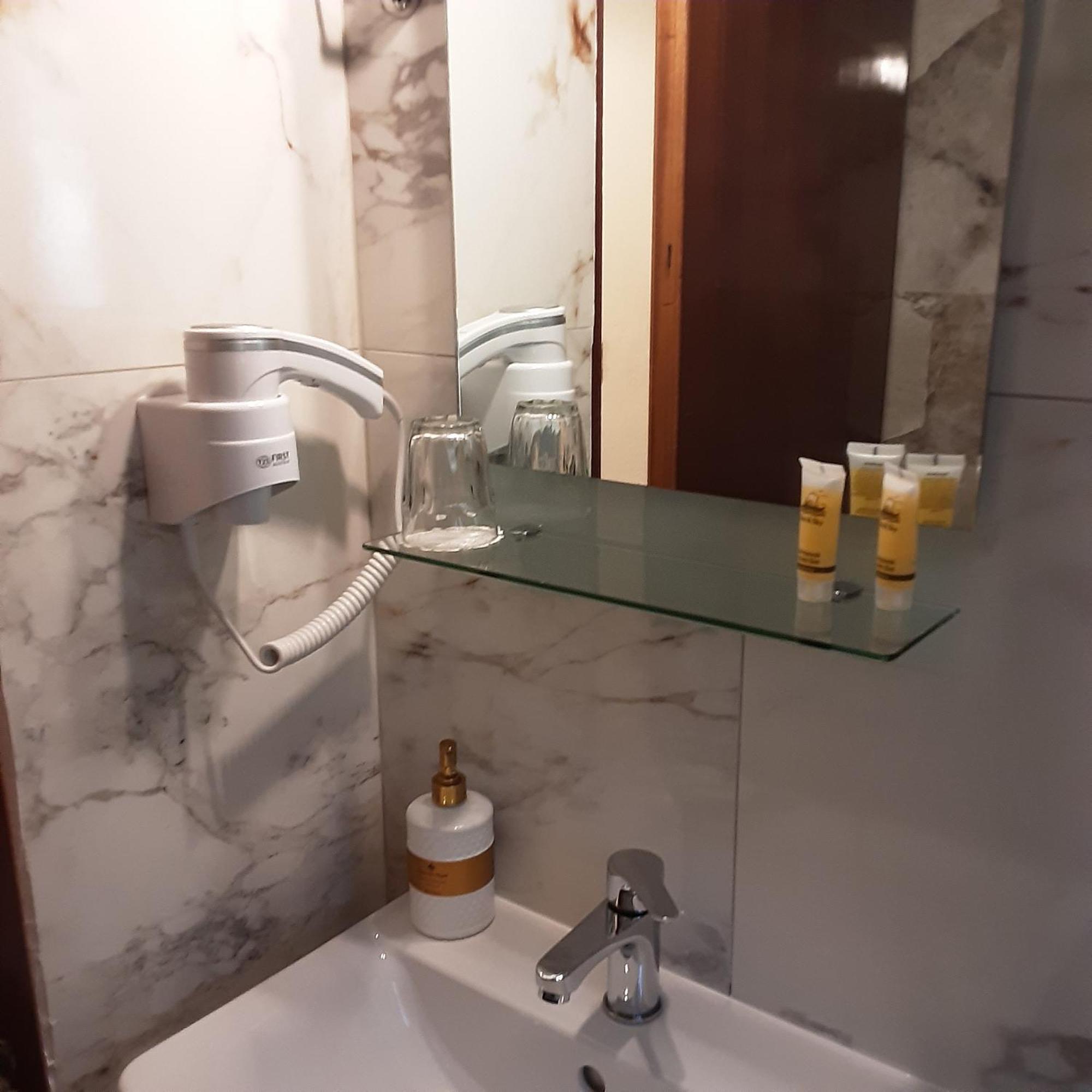 Parselia Rooms 塞尔马 外观 照片